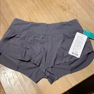 Lululemon Chase Me Shorts